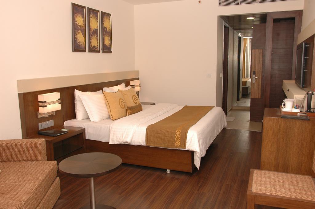 Shervani Nehru Place Új-Delhi Kültér fotó